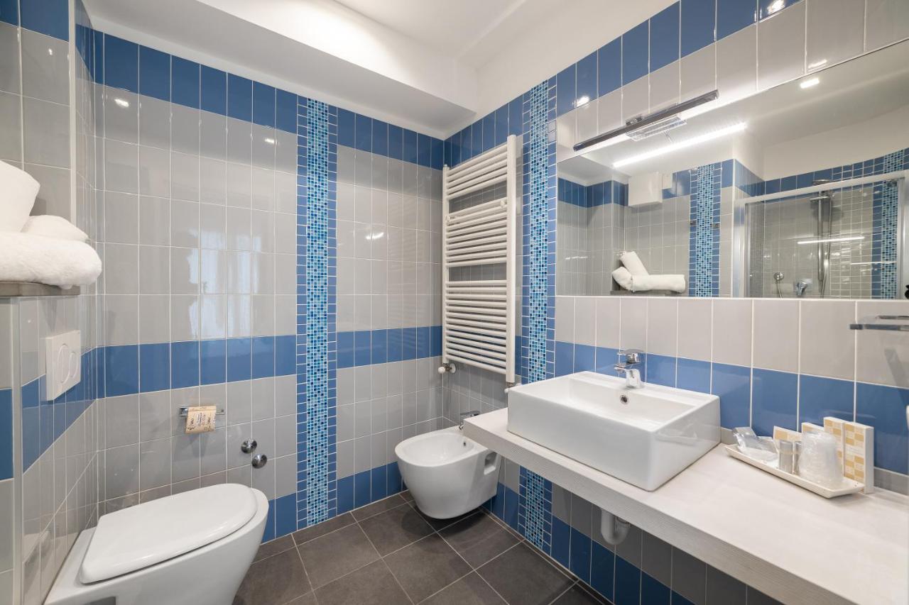 Hotel Amalfi - Smart Hotel Riccione Luaran gambar